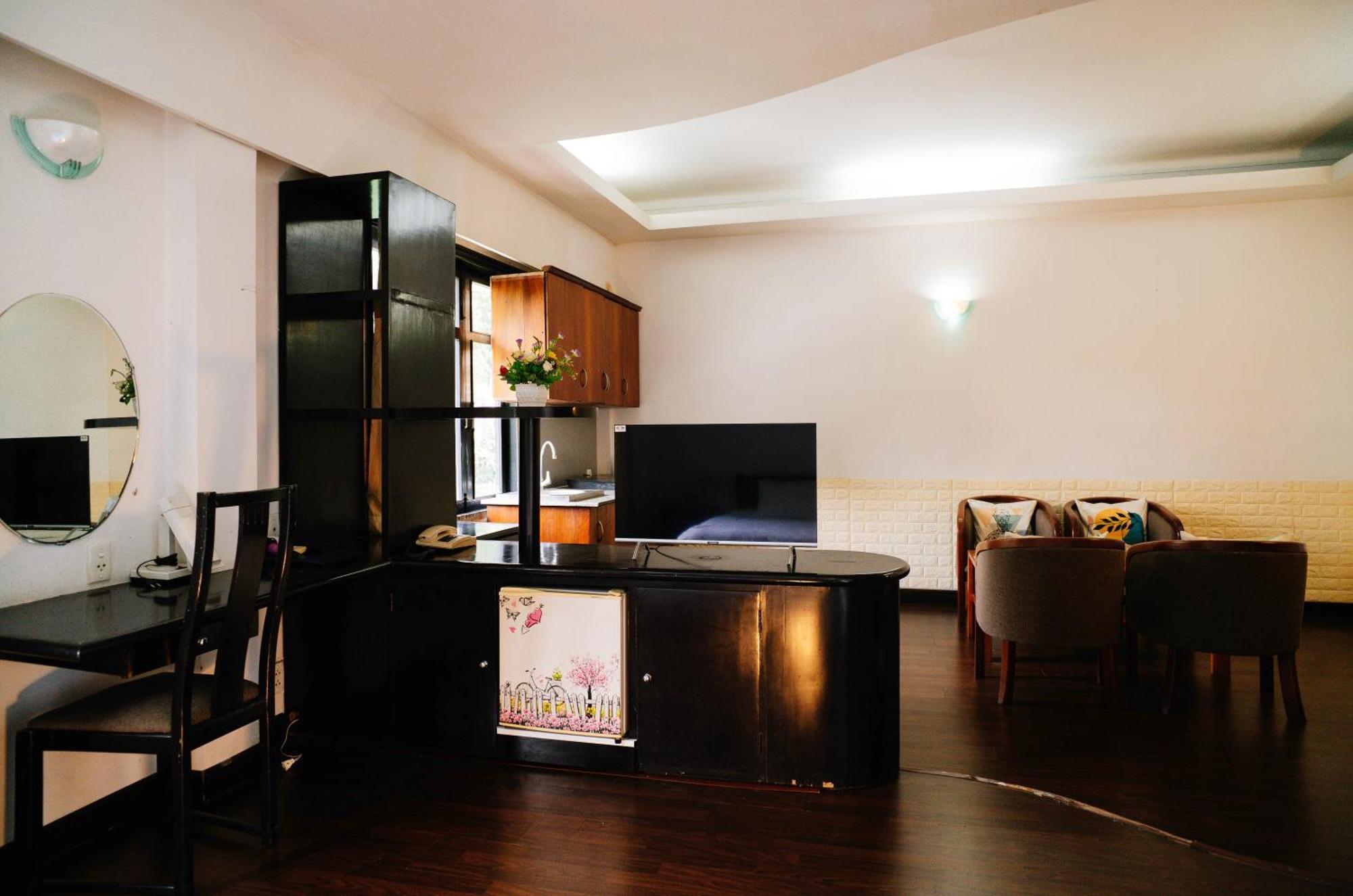 Mercury Hotel & Apartment 头顿 外观 照片